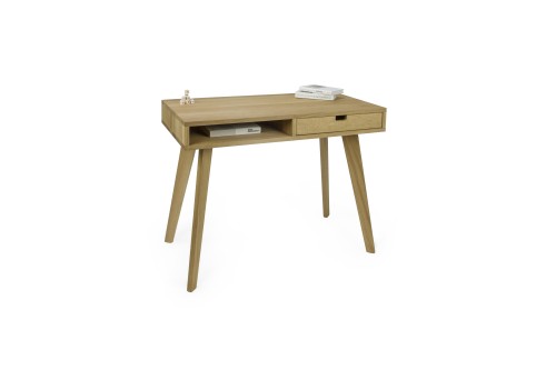 kat_desk_small_4